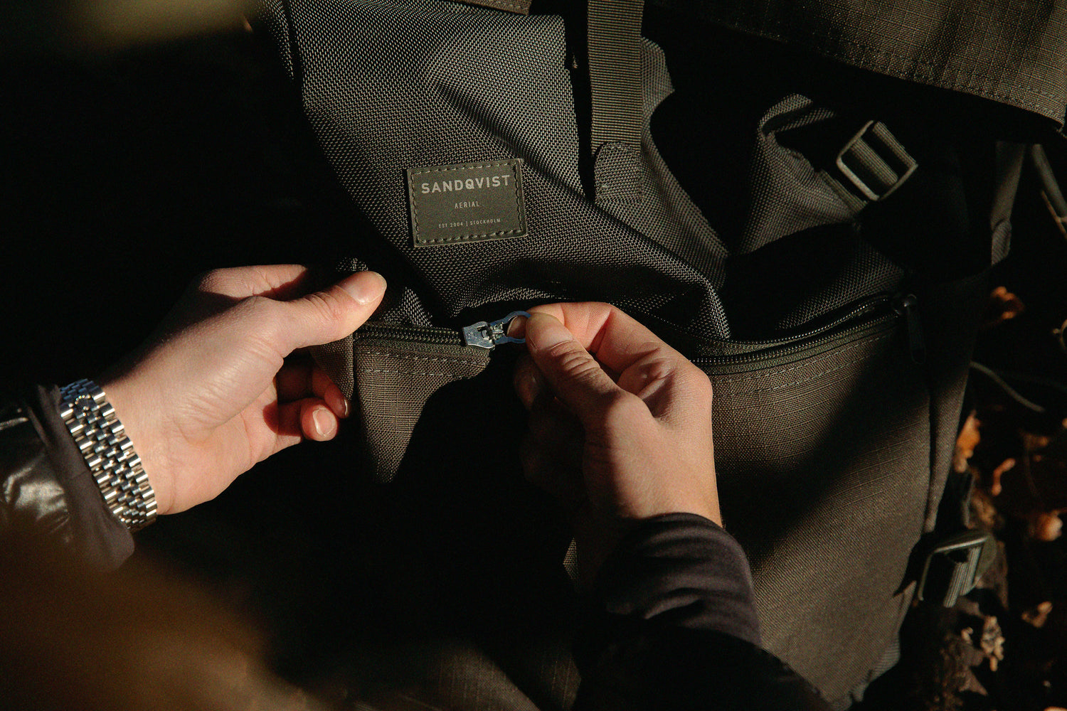 Fix your broken zipper in seconds